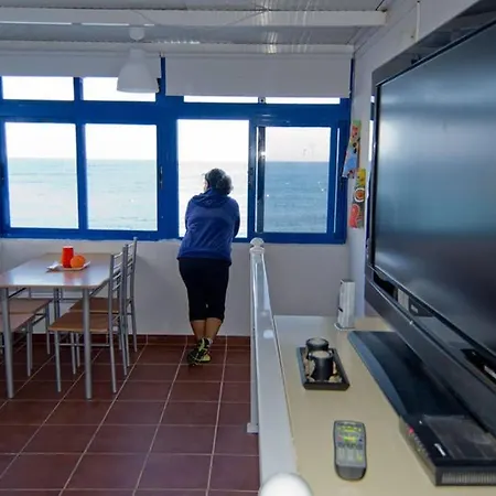 Casa de Férias Casa En Primera Linea De Playa Arrieta (Lanzarote)